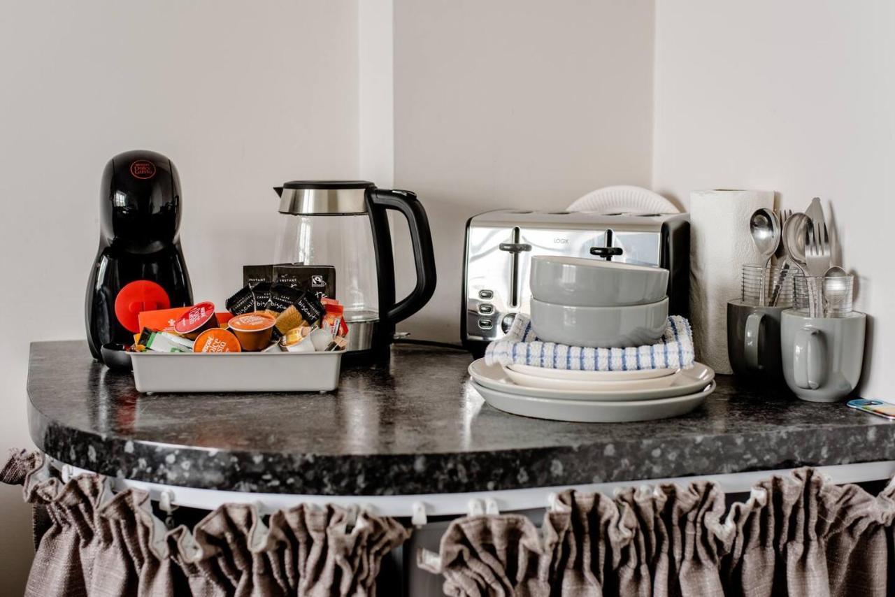 Penthouse Suite, Sea View, Close To Shops, Beach And Train St Leonards-on-Sea Kültér fotó